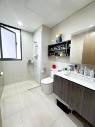 Lakeville (D22), Condominium #569750601